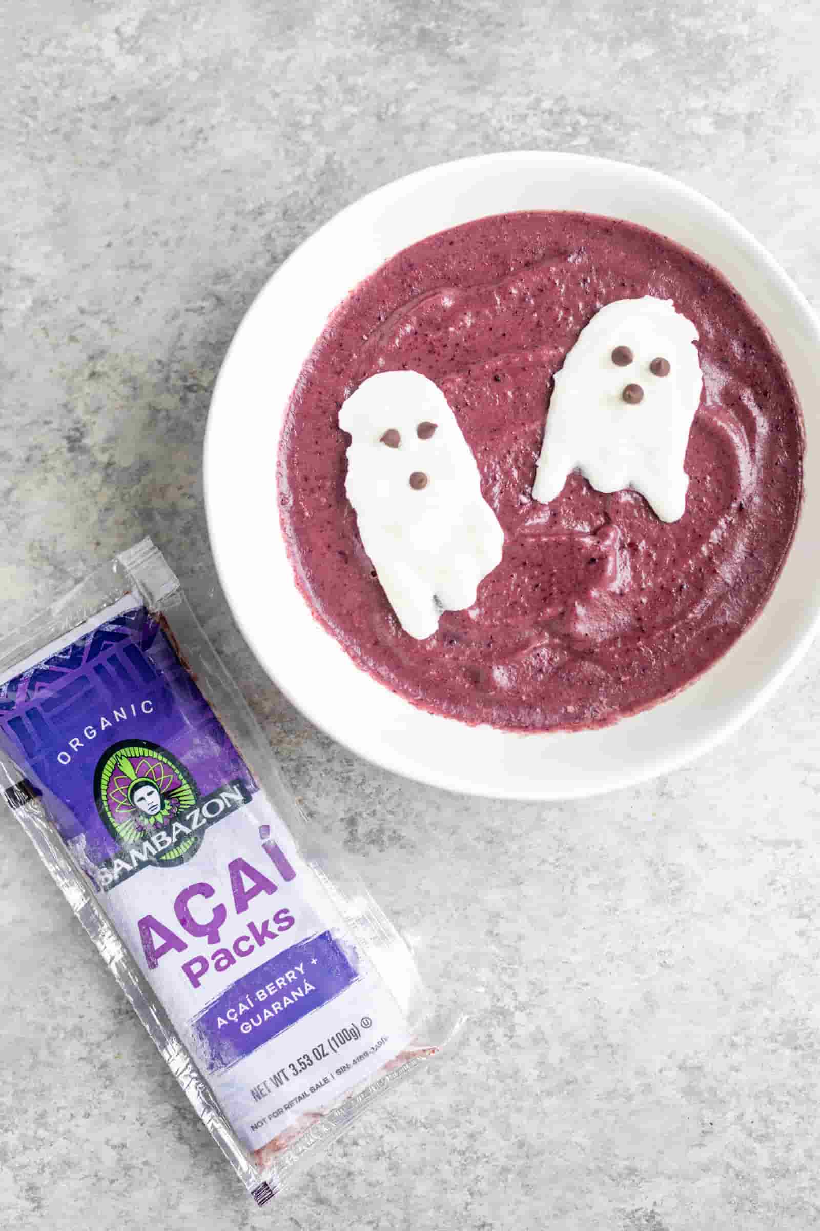 Alex Caspero's Ghost Açaí Smoothie Bowl