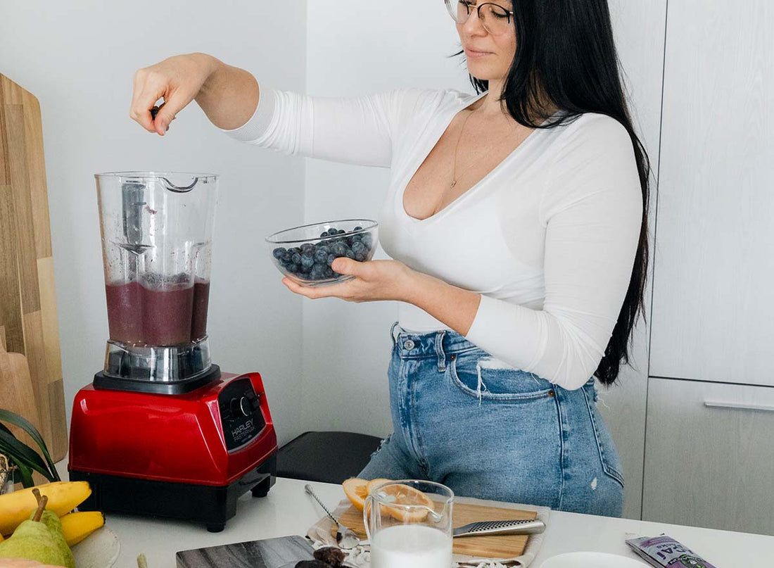 How to Make an Açaí Bowl - Thick & Creamy Consistency with Claire Fountain